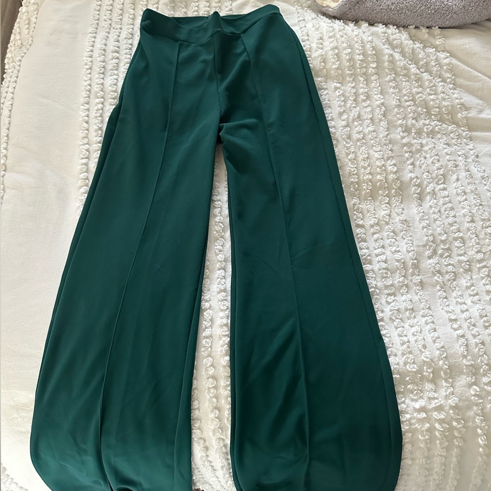 Fashion Nova stretch pants wide leg